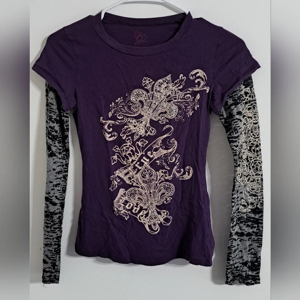 Blu Chic Rhinestone Sheer Attached Sleeve Purple and Black Women's Top - Picture 2 of 5